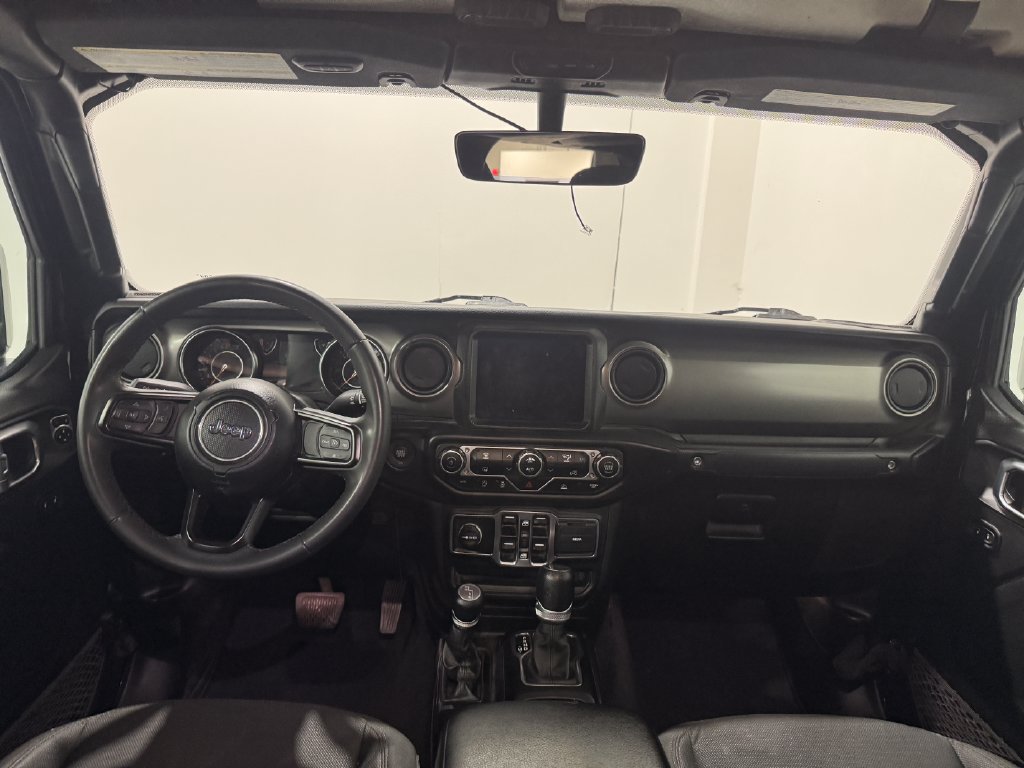 Used 2023 Jeep Gladiator Sport AWD/4WD image 2