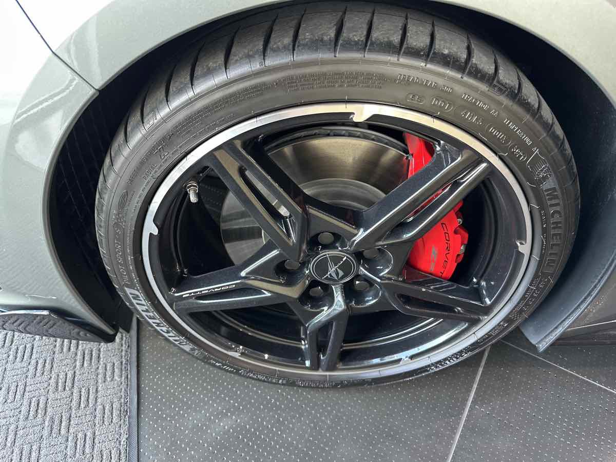 Used 2022 Chevrolet Corvette Stingray Preferred Cpe w/ Z51 Performance Package image 8