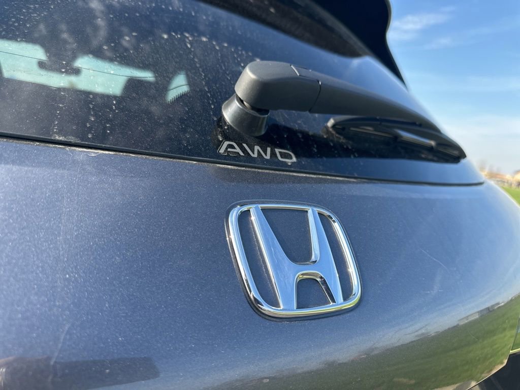 Used 2025 Honda HR-V EX-L image 4