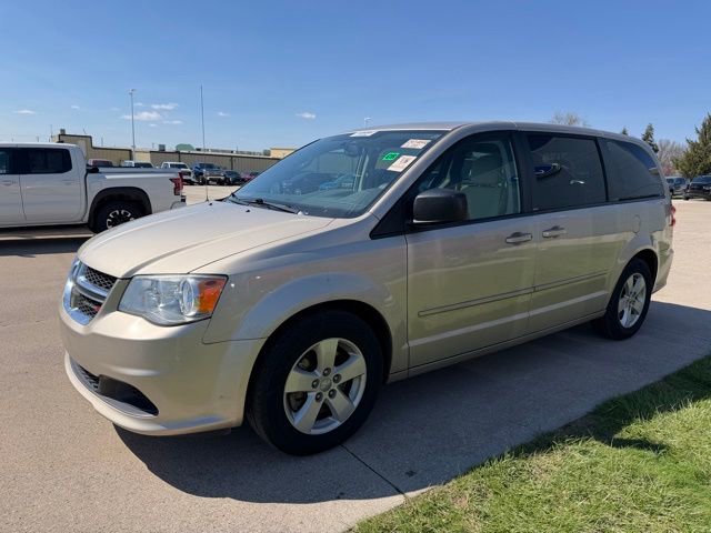Used 2013 Dodge Grand Caravan SE image 2
