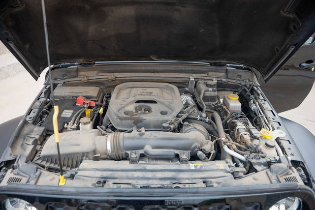 Used 2024 Jeep Wrangler Unlimited Sport AWD/4WD image 23