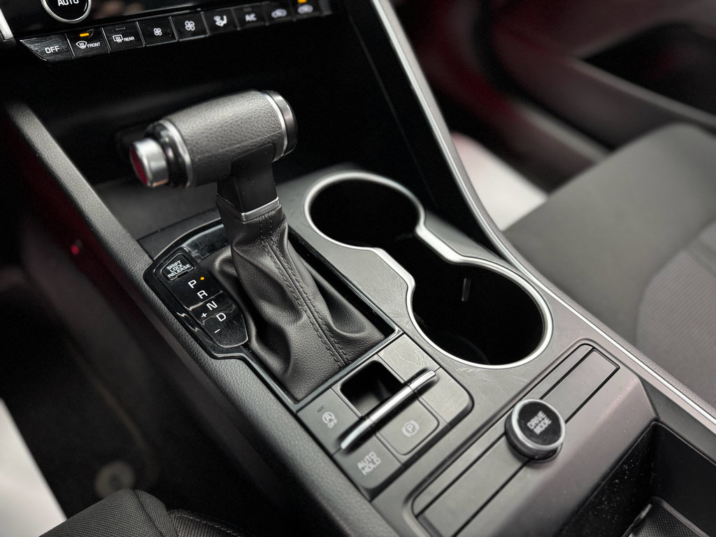 Used 2021 Kia K5 LX image 24