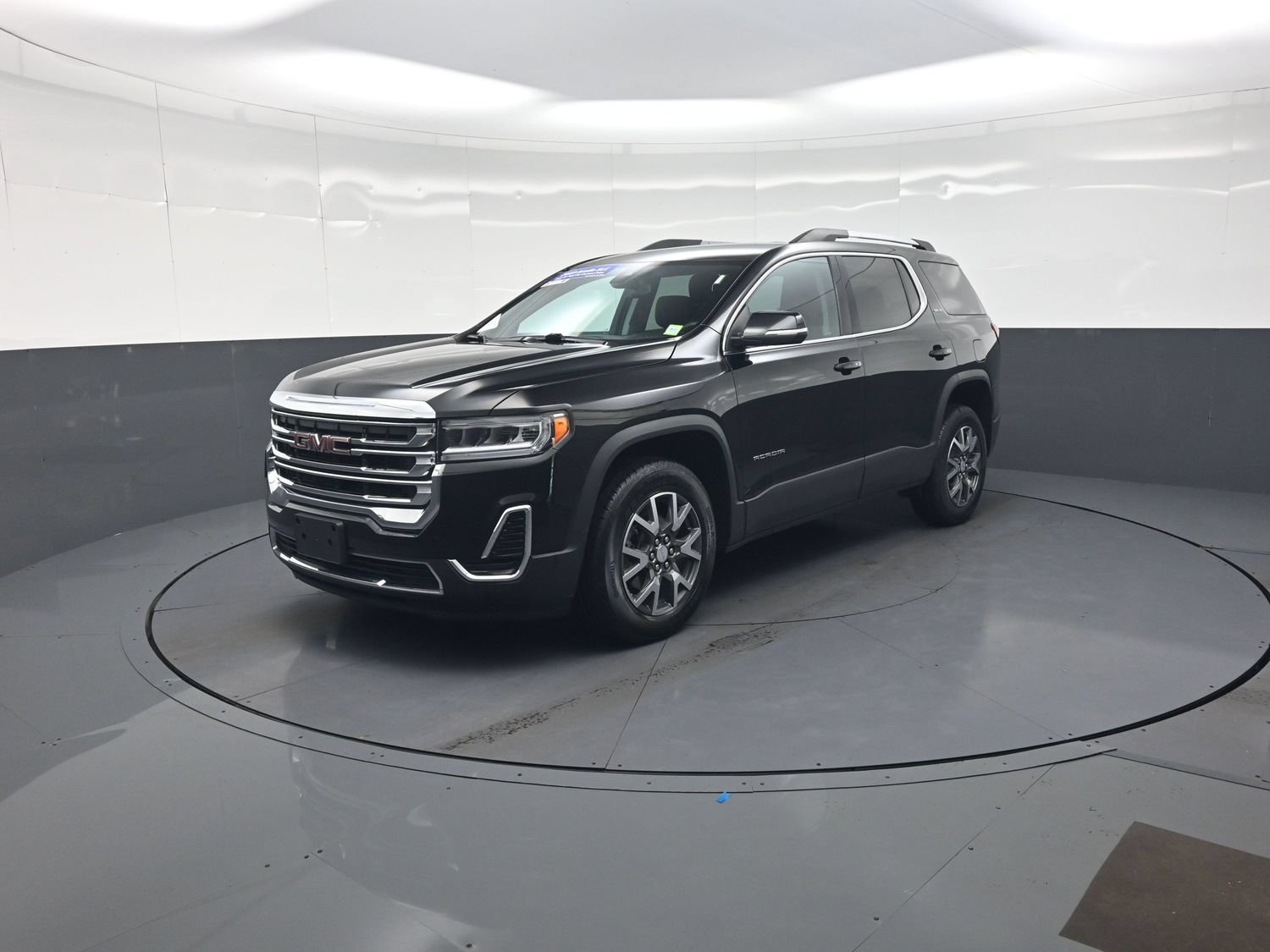 Used 2023 GMC Acadia SLE w/ Driver Convenience Package AWD/4WD image 7