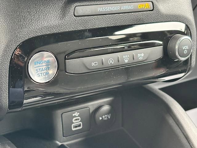 New 2025 Ford Escape ST-Line Select w/ Tech Pack #2 image 32