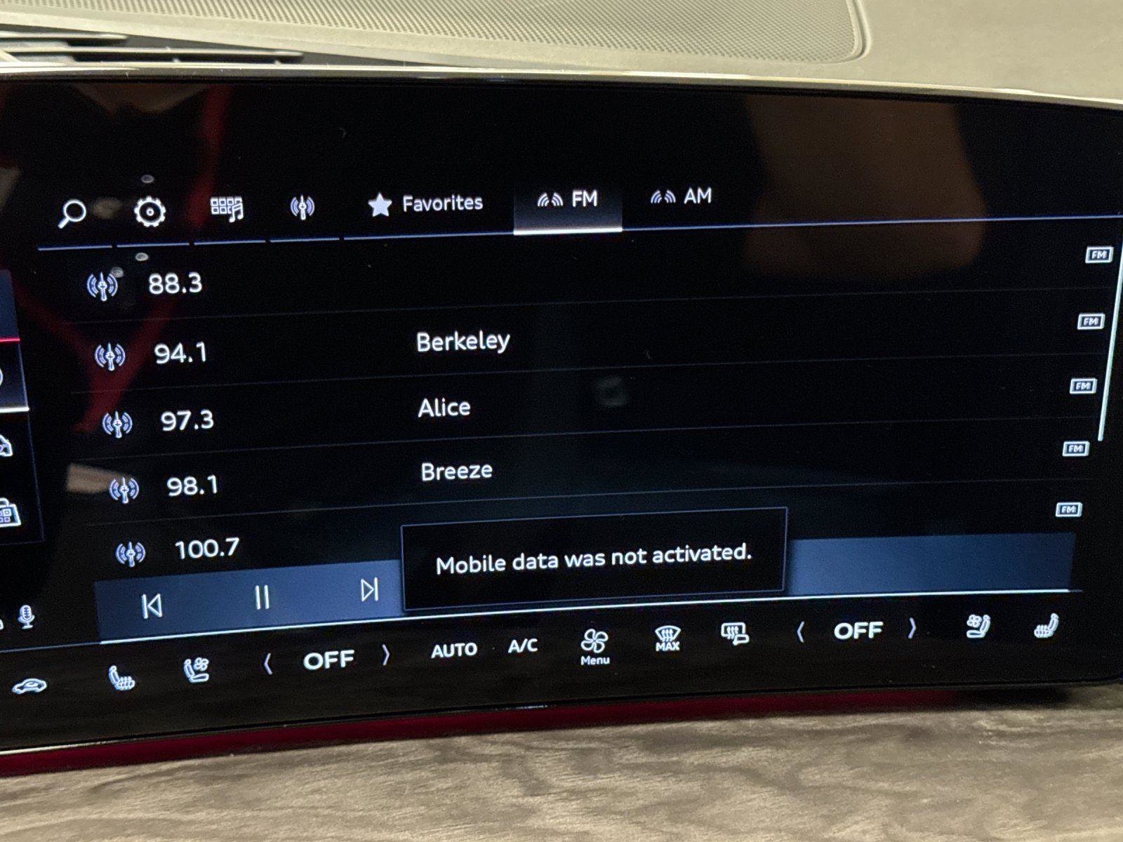 Used 2025 Audi Q5 Premium Plus w/ Premium Plus image 18