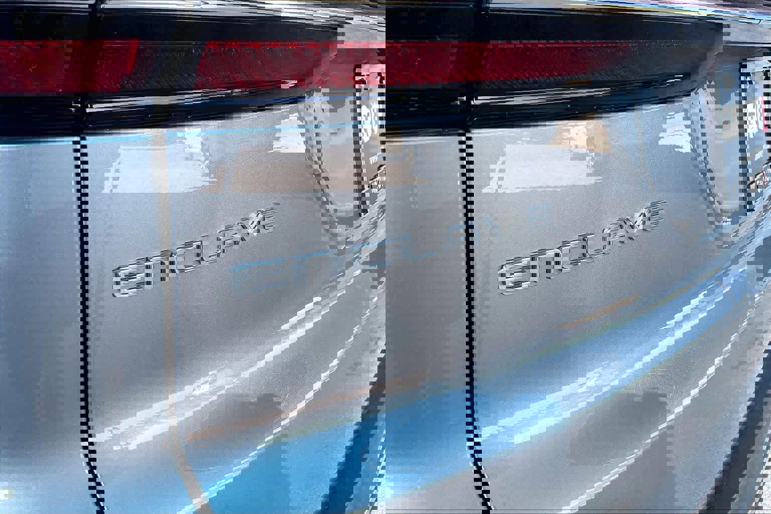 Used 2025 Buick Enclave Preferred image 31