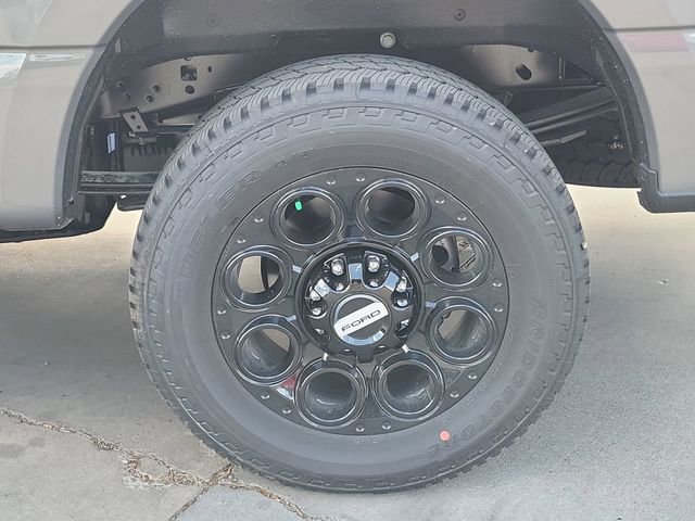 New 2026 Ford F250 XLT w/ XLT Premium Package AWD/4WD image 18
