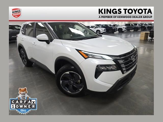 Used 2024 Nissan Rogue SV w/ SV Premium Package FWD image 1