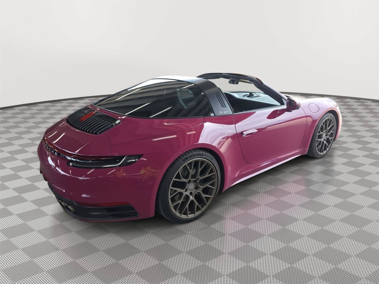 Used 2023 Porsche 911 Targa 4S w/ Premium Package AWD/4WD image 21