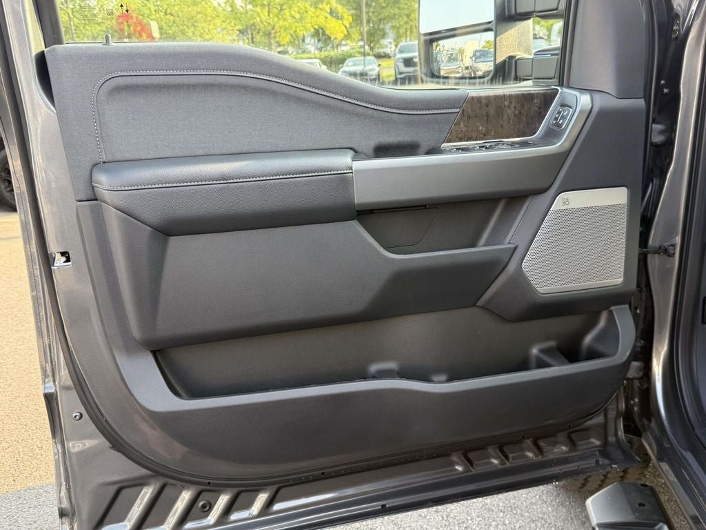 New 2026 Ford F250 Lariat w/ Lariat Premium Package AWD/4WD image 9