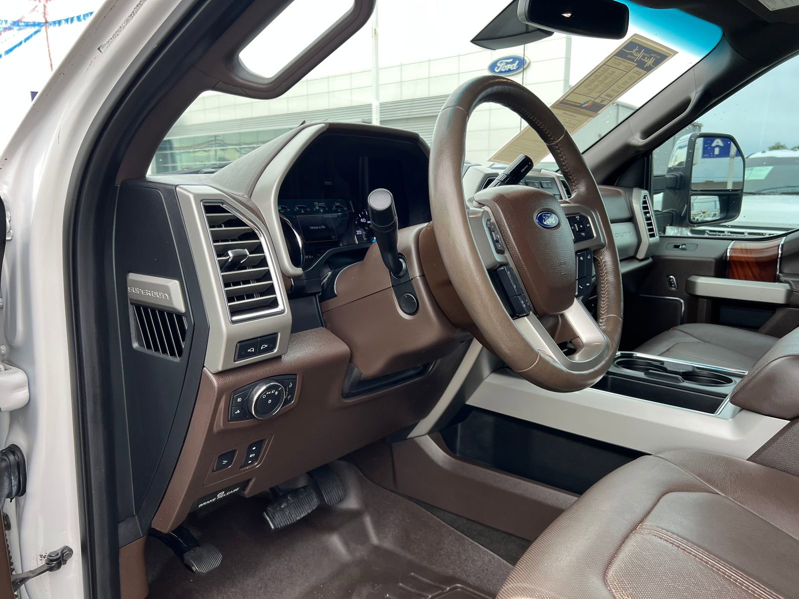 Used 2017 Ford F250 King Ranch w/ King Ranch Ultimate Package AWD/4WD image 32