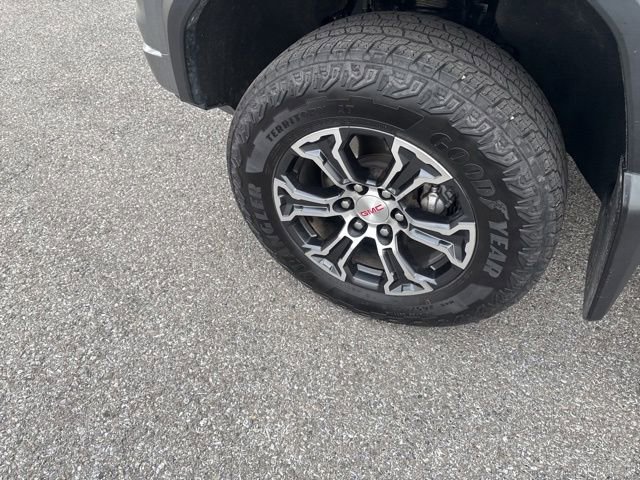 Certified 2023 GMC Canyon AT4 image 9