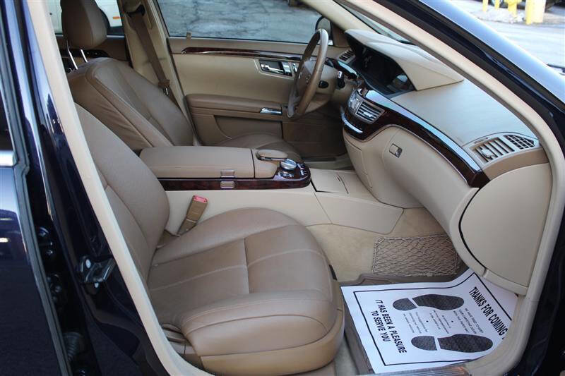 Used 2008 Mercedes-Benz S 550 image 24