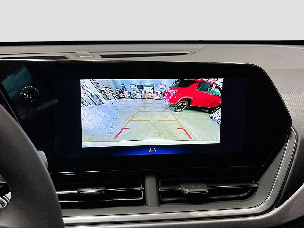New 2026 Chevrolet Trax ACTIV FWD image 14