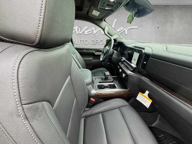 Used 2025 GMC Sierra 1500 Elevation w/ Elevation Premium Package RWD image 29