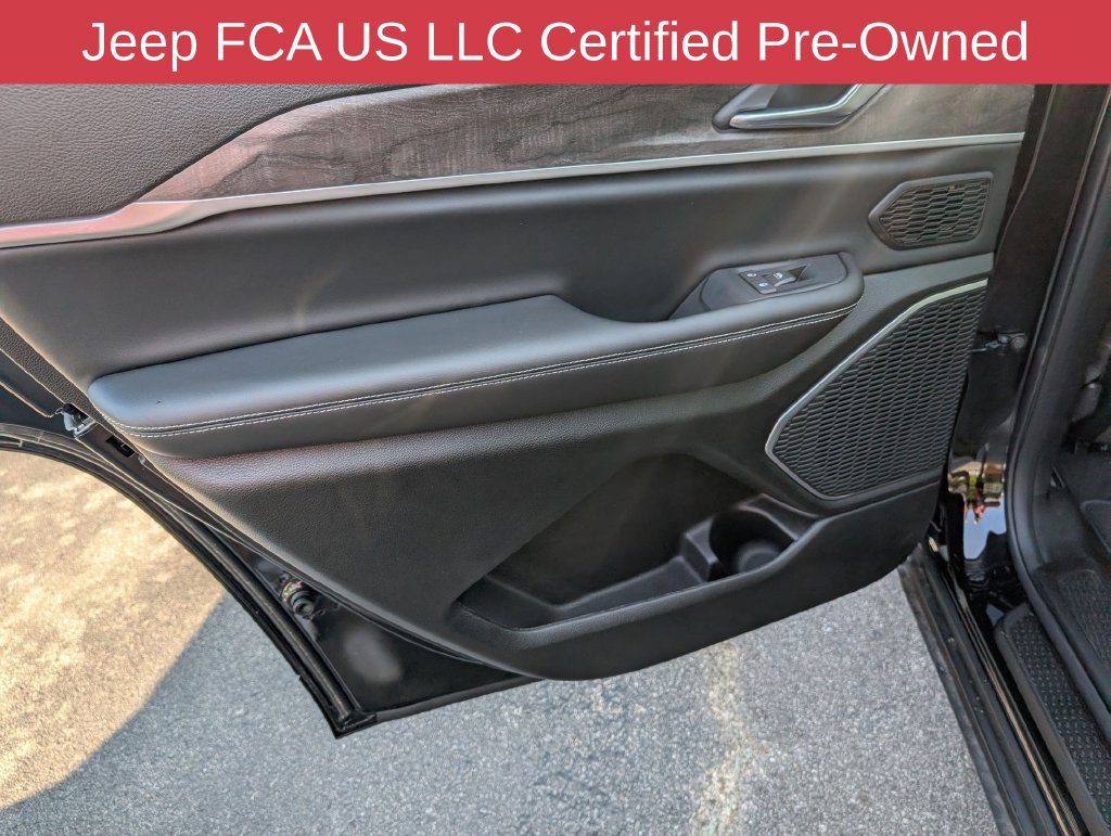 Certified 2026 Jeep Grand Cherokee L Limited w/ Limited Altitude Package RWD image 29