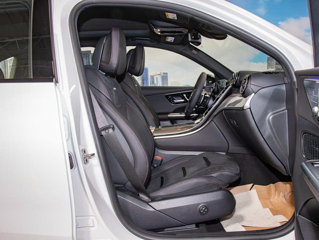 Certified 2026 Mercedes-Benz GLC 43 AMG 4MATIC image 21