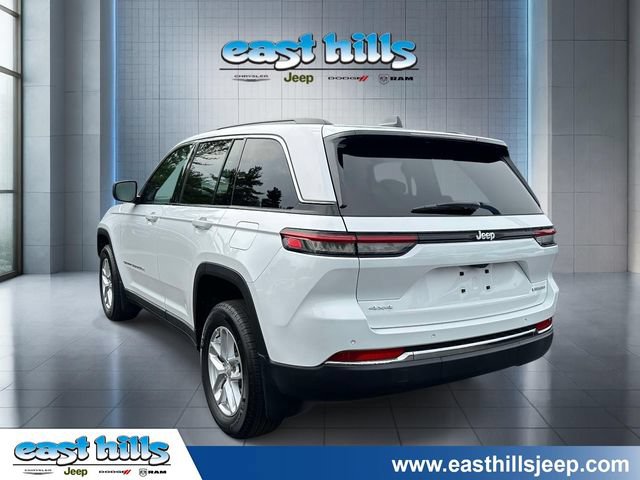 Certified 2025 Jeep Grand Cherokee Laredo X w/ Luxury Tech Group I AWD/4WD image 5