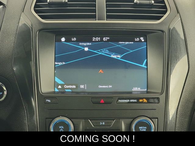 Used 2019 Ford Explorer XLT w/ Equipment Group 202A AWD/4WD image 22