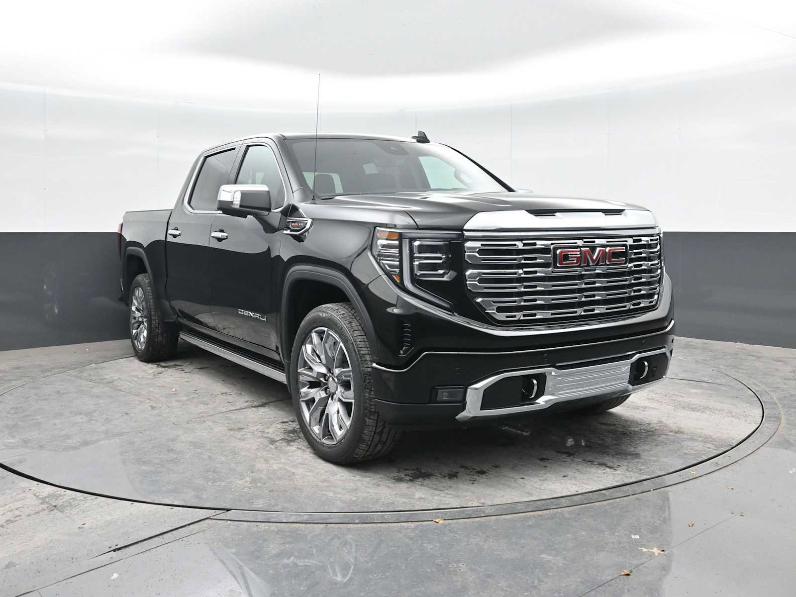 New 2026 GMC Sierra 1500 Denali w/ Denali Reserve Package
