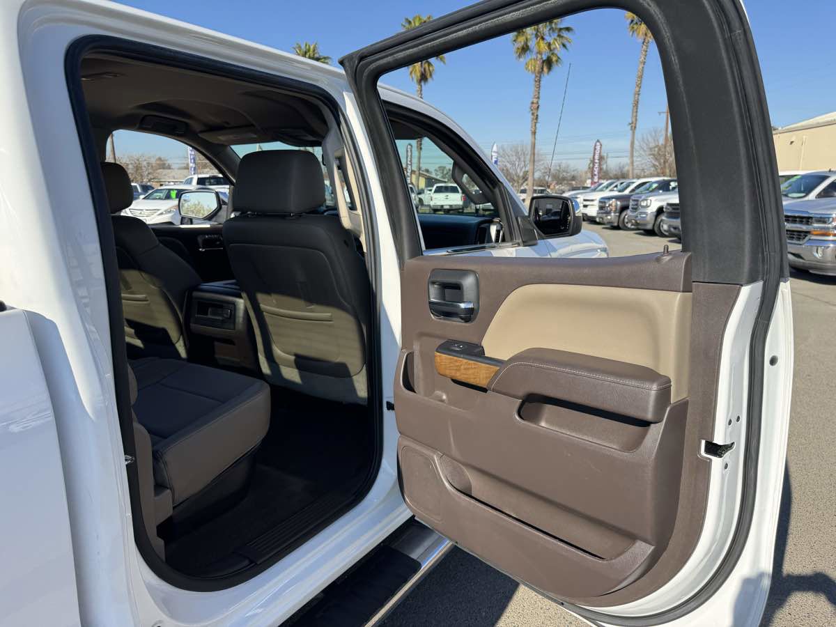 Used 2015 Chevrolet Silverado 1500 LTZ w/ LTZ Plus Package image 18