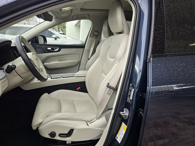 Certified 2024 Volvo XC60 B5 Ultimate AWD/4WD image 12