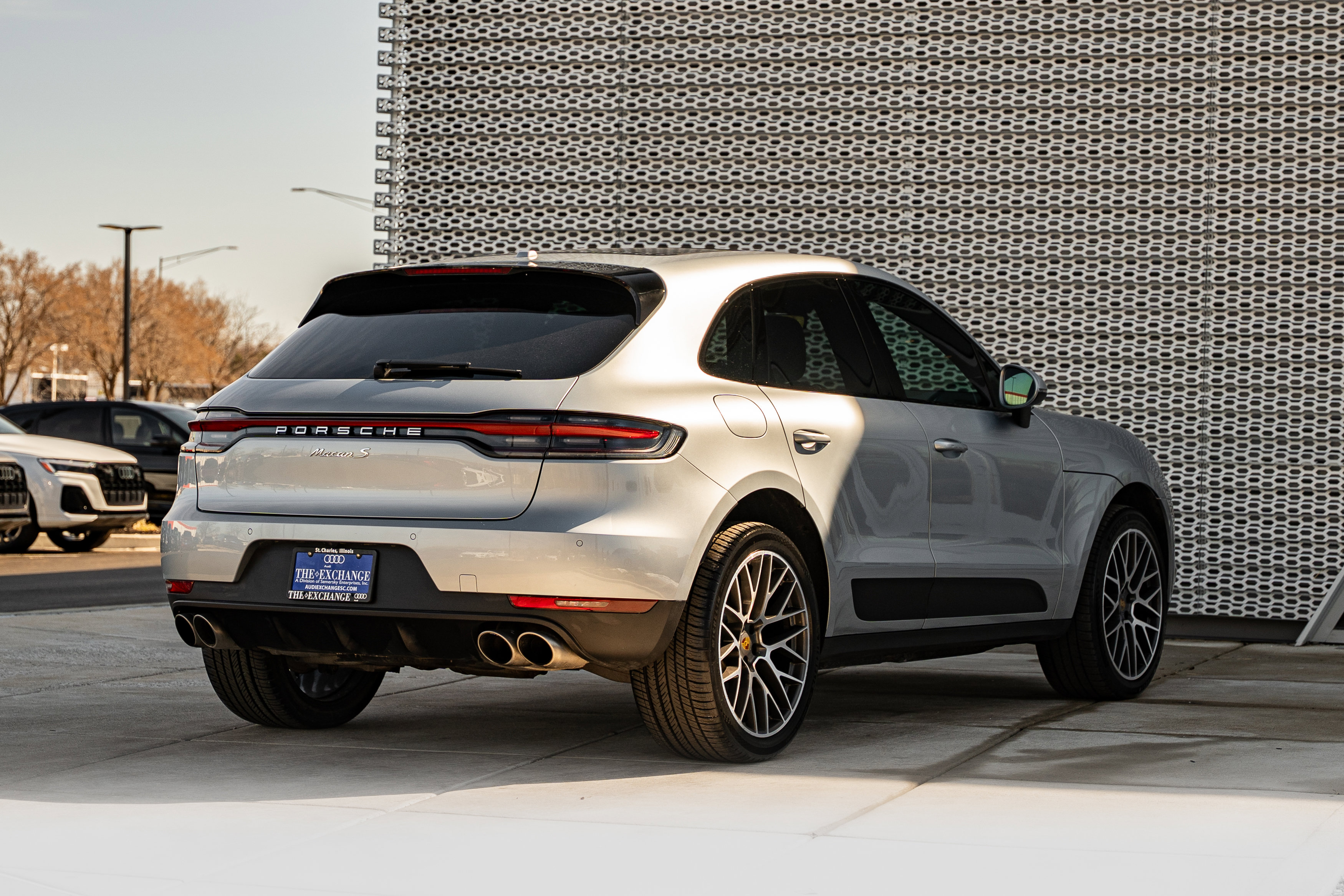 Used 2019 Porsche Macan S image 4
