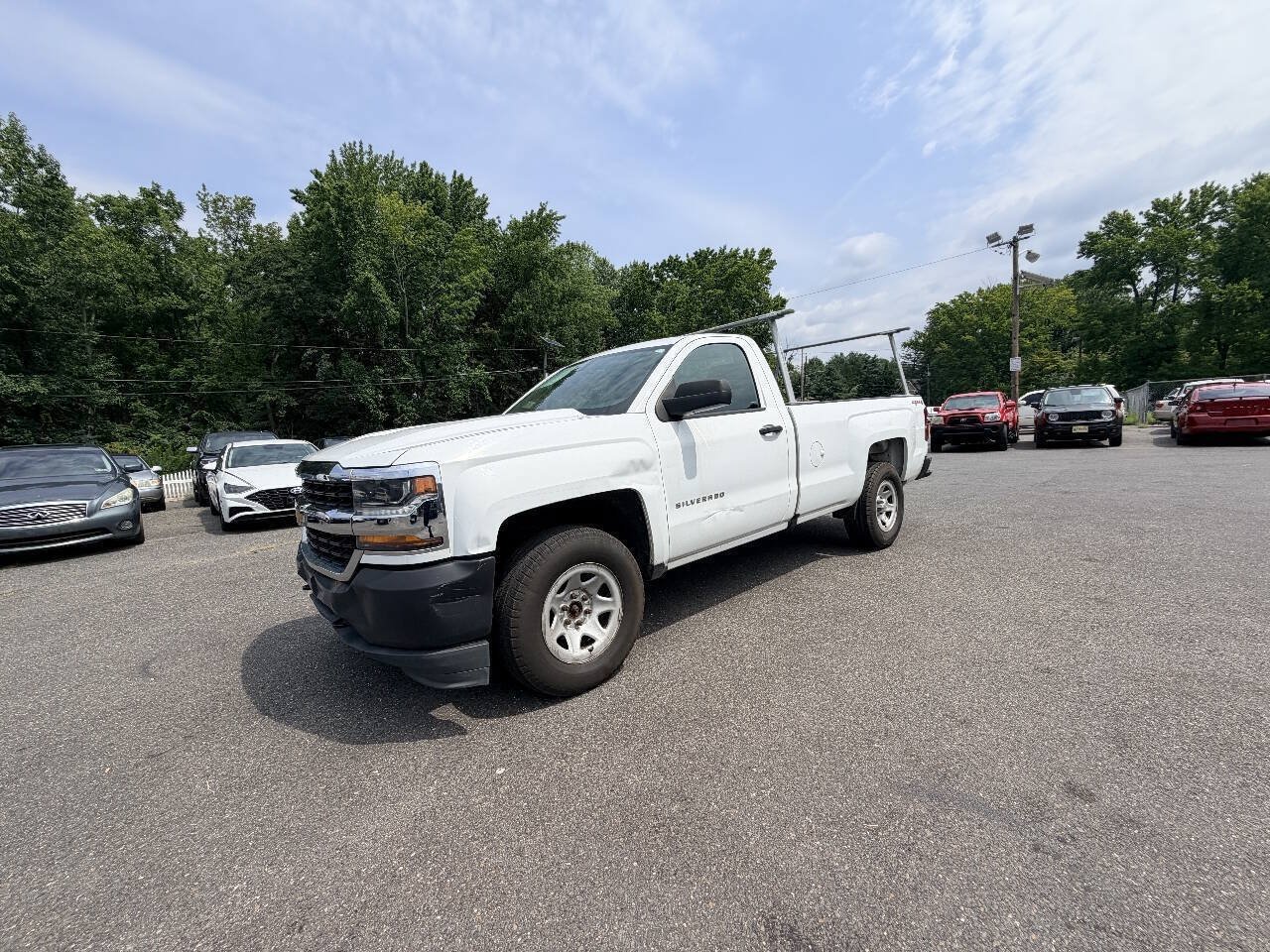 Used 2017 Chevrolet Silverado 1500 W/T w/ Trailering Package AWD/4WD image 32