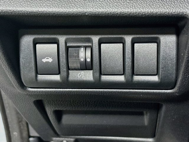 Used 2021 Subaru Legacy Limited AWD/4WD image 11