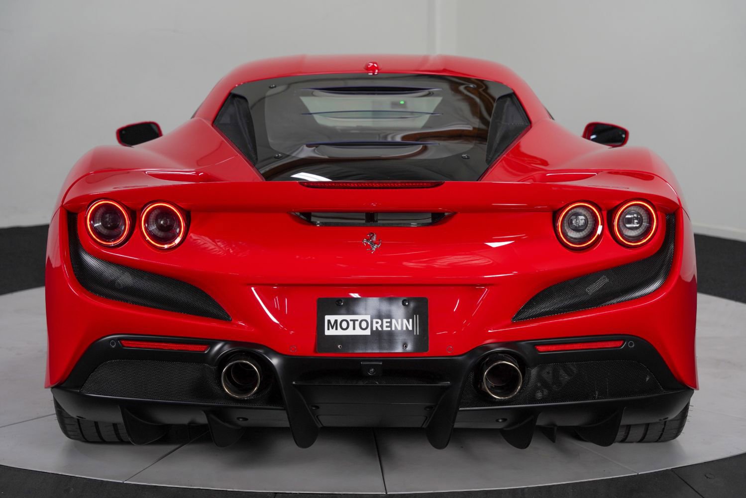 Used 2022 Ferrari F8 Tributo image 8