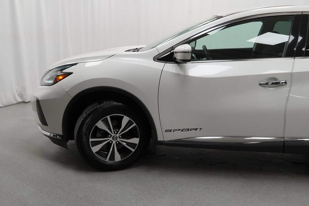 Used 2020 Nissan Murano S image 16