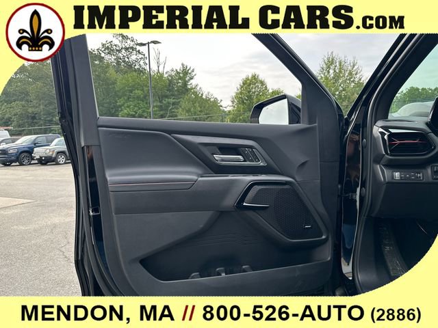 New 2025 Chevrolet Silverado EV RST image 23