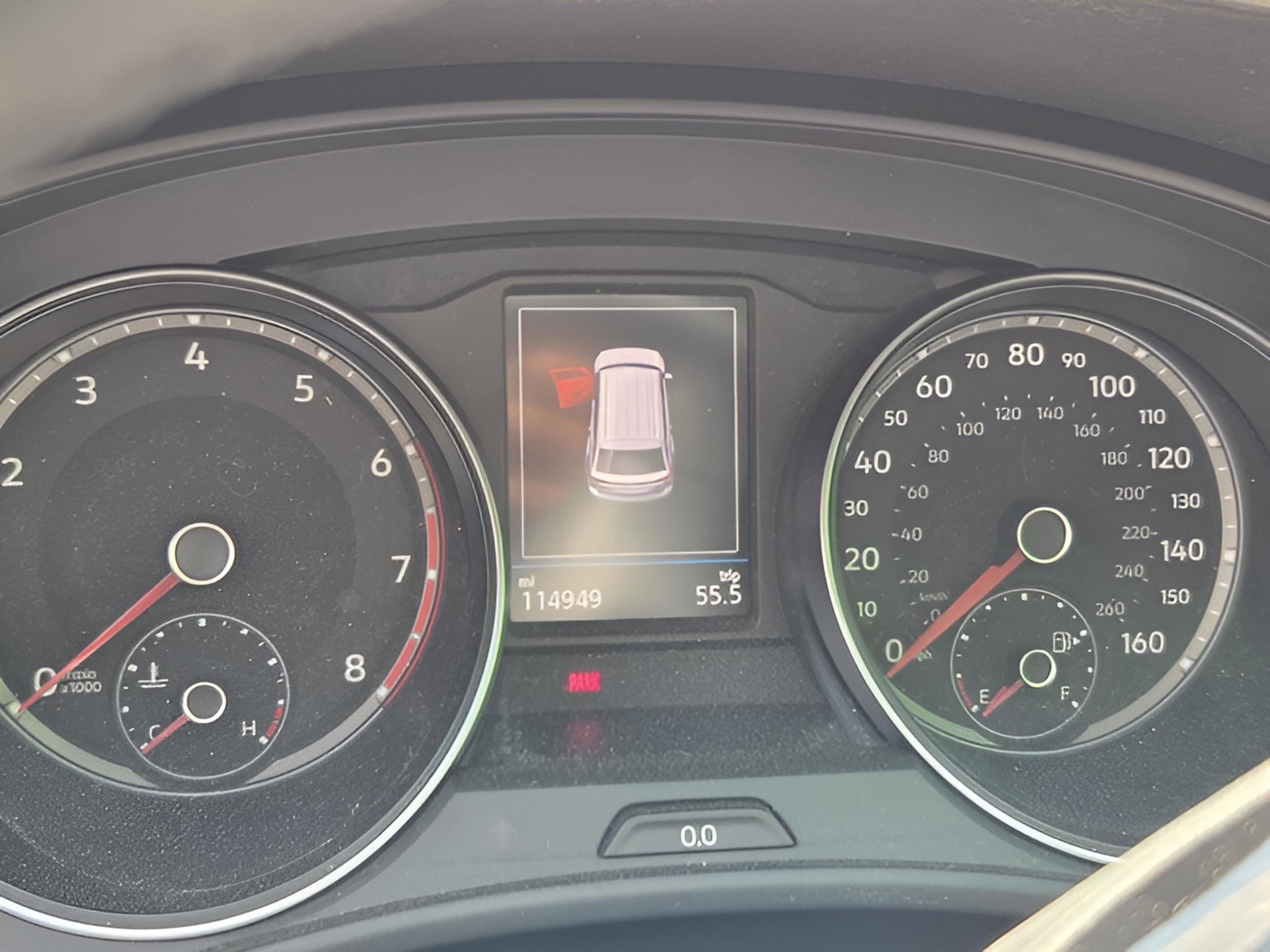 Used 2019 Volkswagen Atlas SE w/ Towing Package image 33