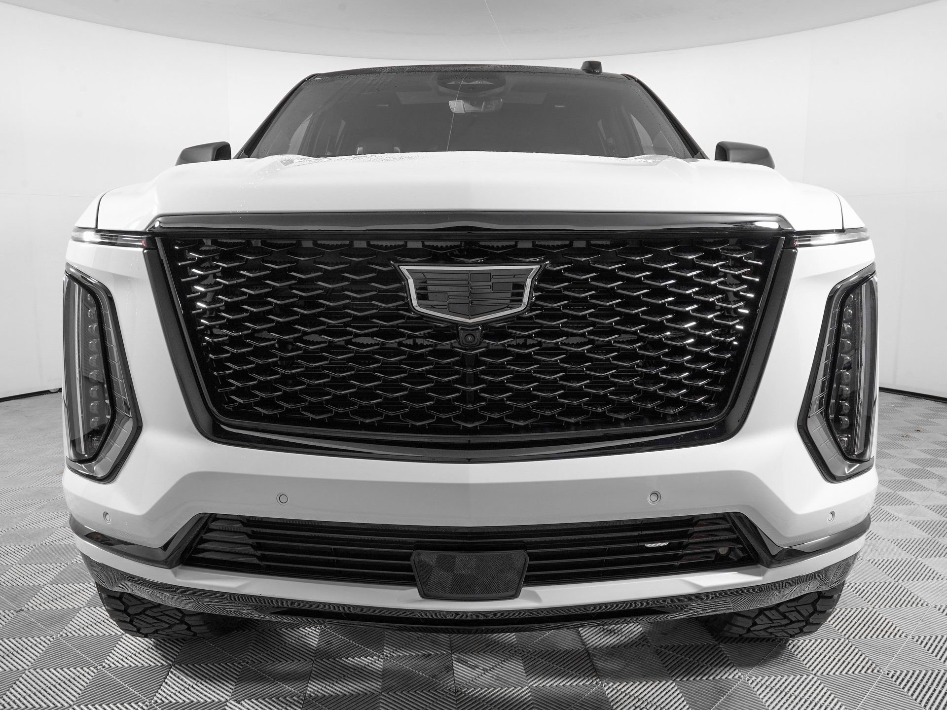 Used 2026 Cadillac Escalade Platinum Sport w/ LPO, Floor Liner Package image 3