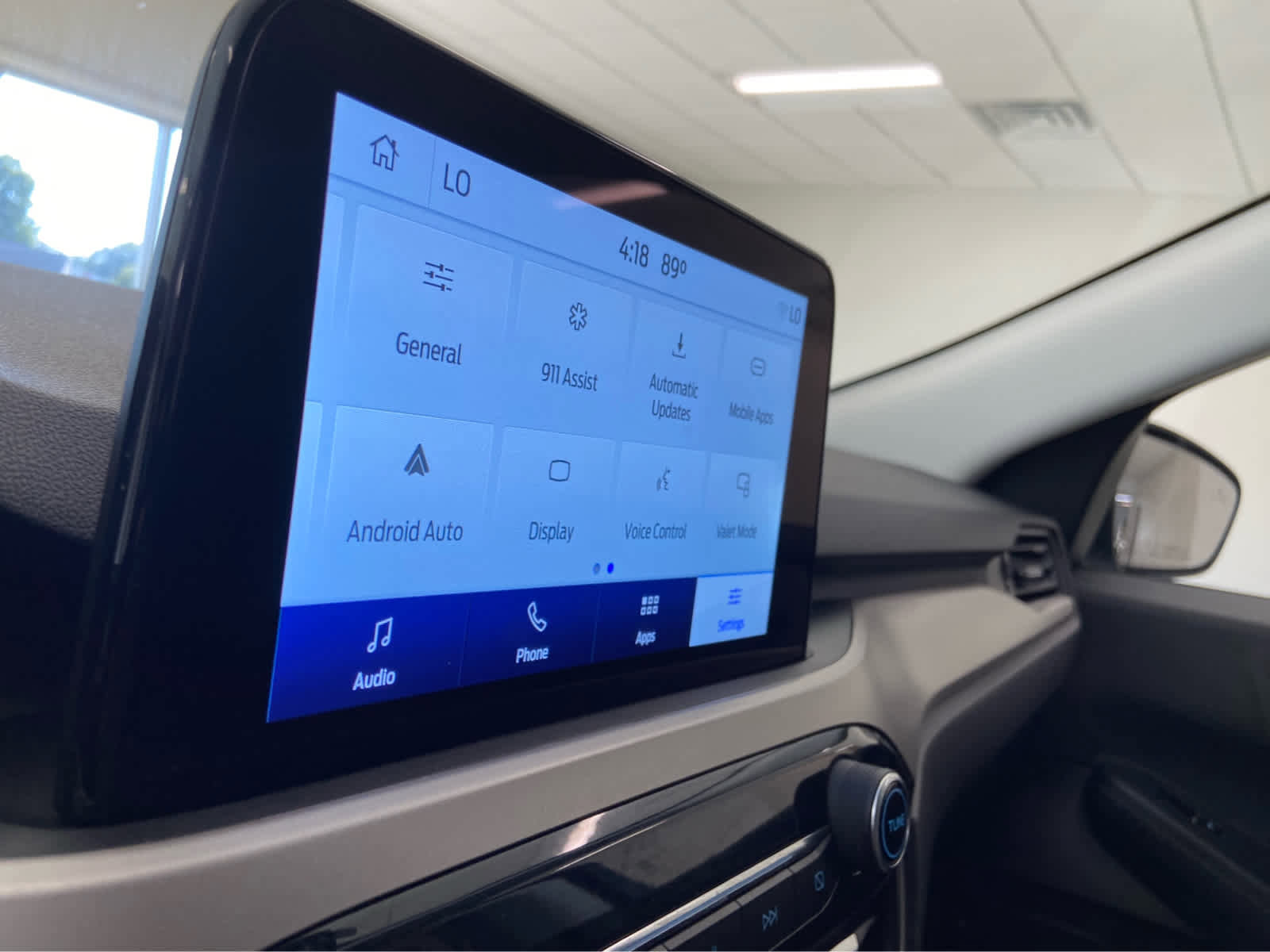 Used 2022 Ford Escape SE w/ SE Sport Appearance Package image 30