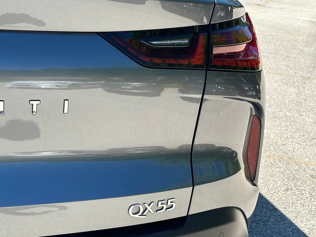 Certified 2023 INFINITI QX55 Luxe w/ Cargo Package AWD/4WD image 13