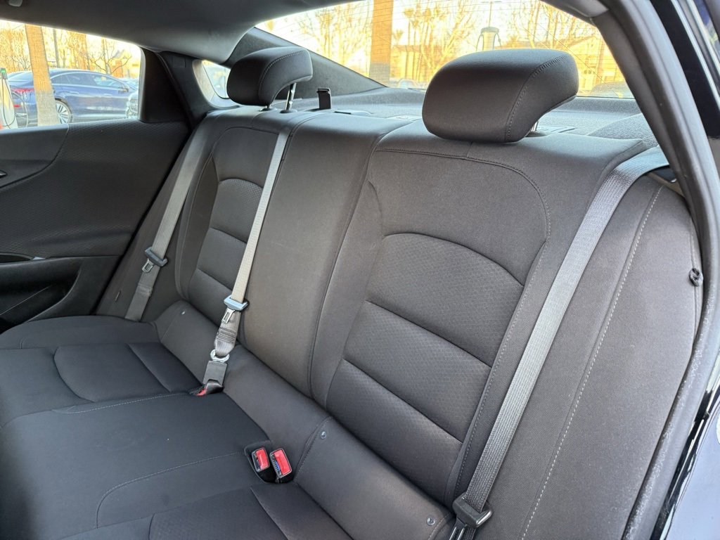 Used 2020 Chevrolet Malibu LS image 11