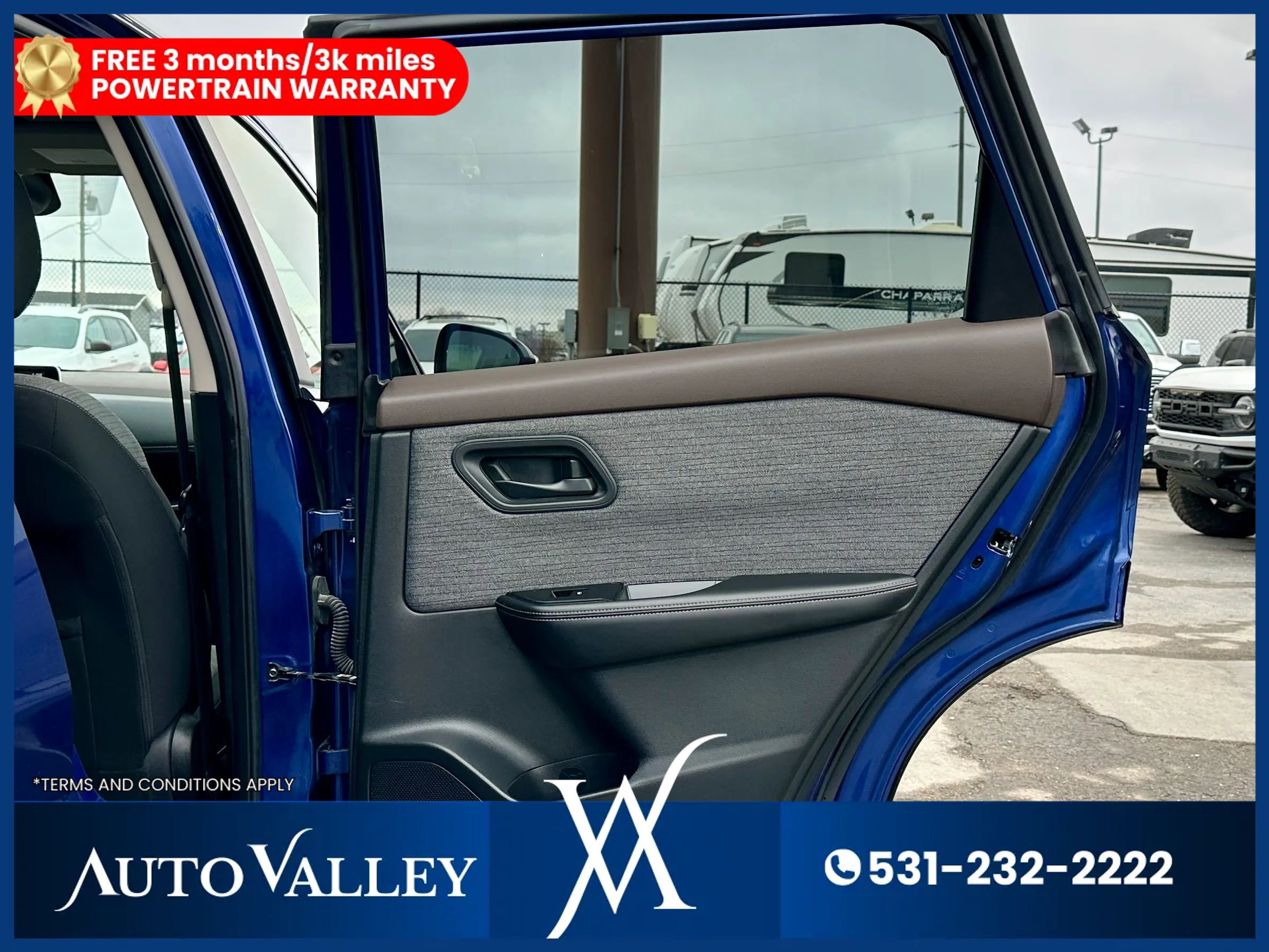 Used 2021 Nissan Rogue S image 24