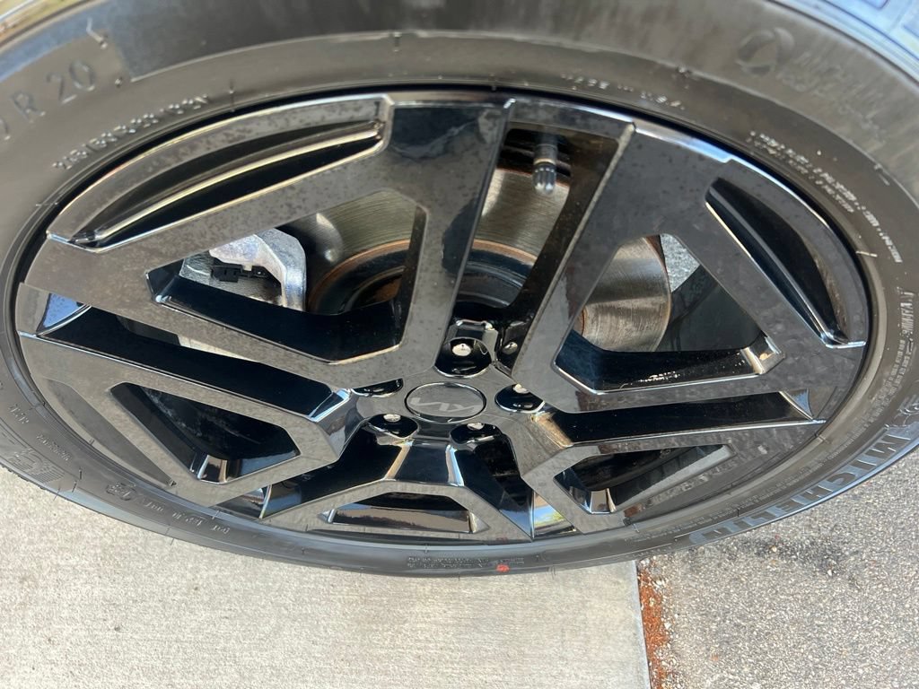 Certified 2025 Kia Telluride SX X-Line AWD/4WD image 46