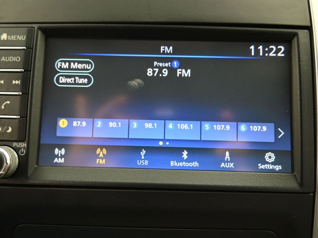 Used 2019 Nissan Frontier SV image 14