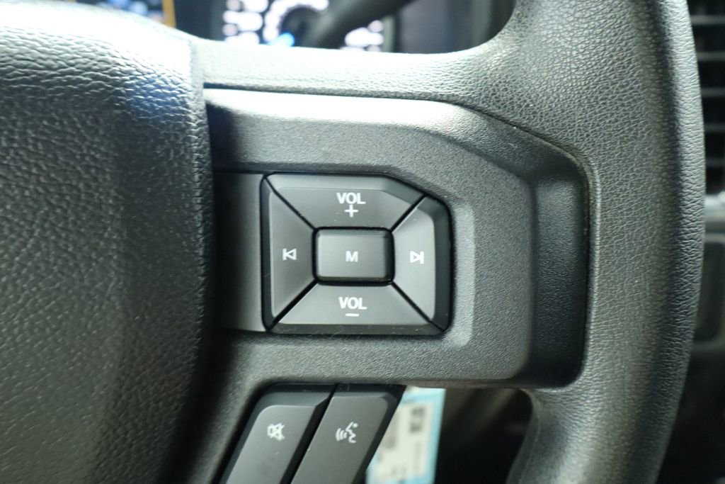 Used 2016 Ford F150 XLT w/ Heavy-Duty Payload Package image 36