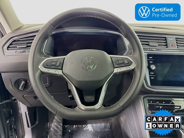Certified 2024 Volkswagen Tiguan SE image 12