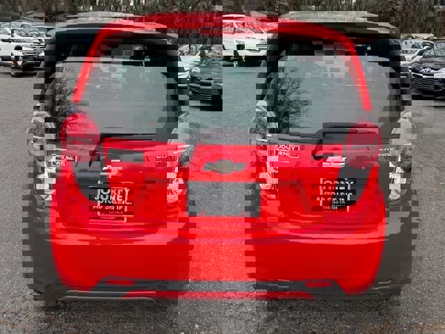 Used 2014 Chevrolet Spark LT image 3