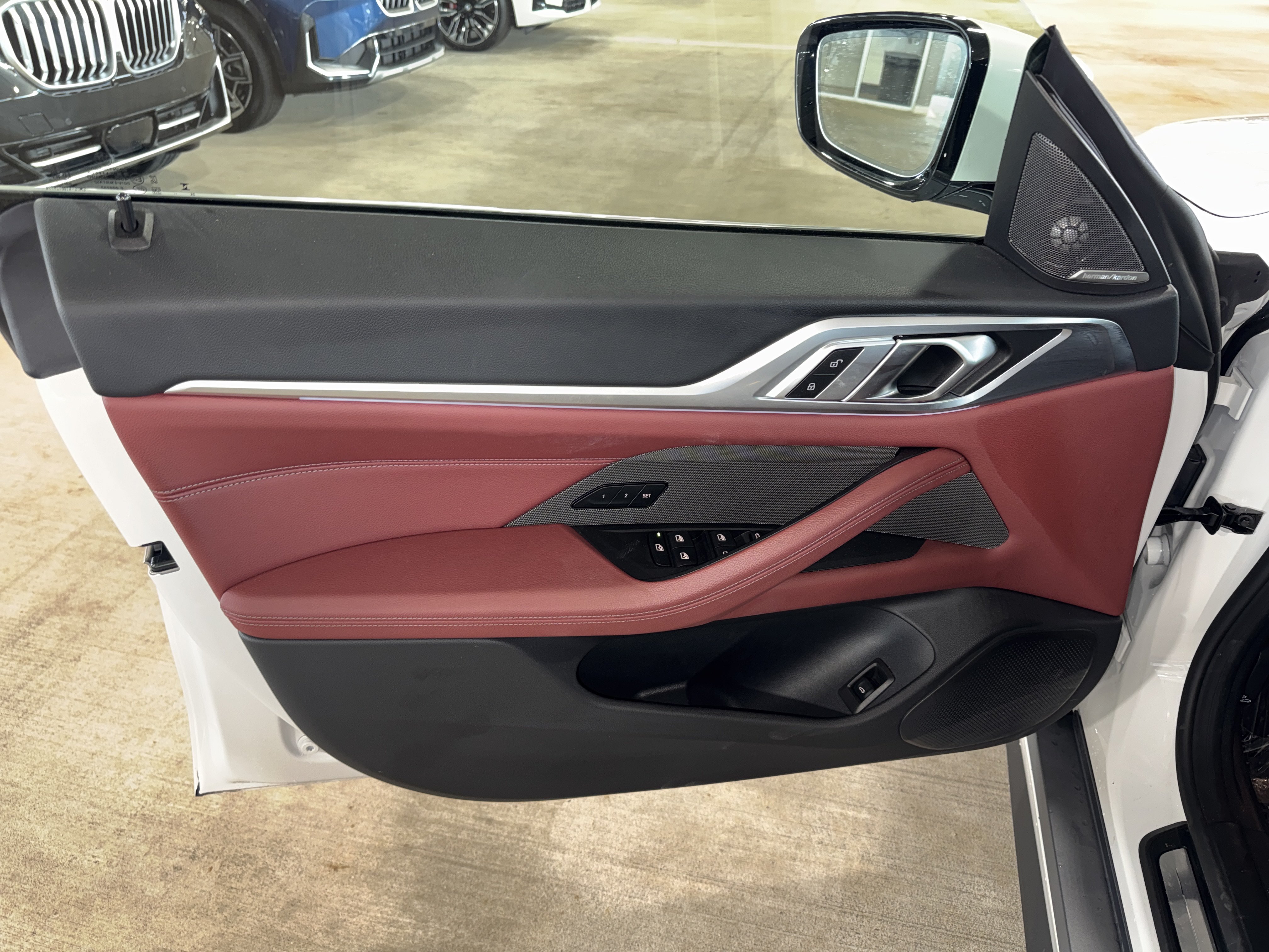 Used 2025 BMW i4 eDrive40 w/ Premium Package RWD image 20