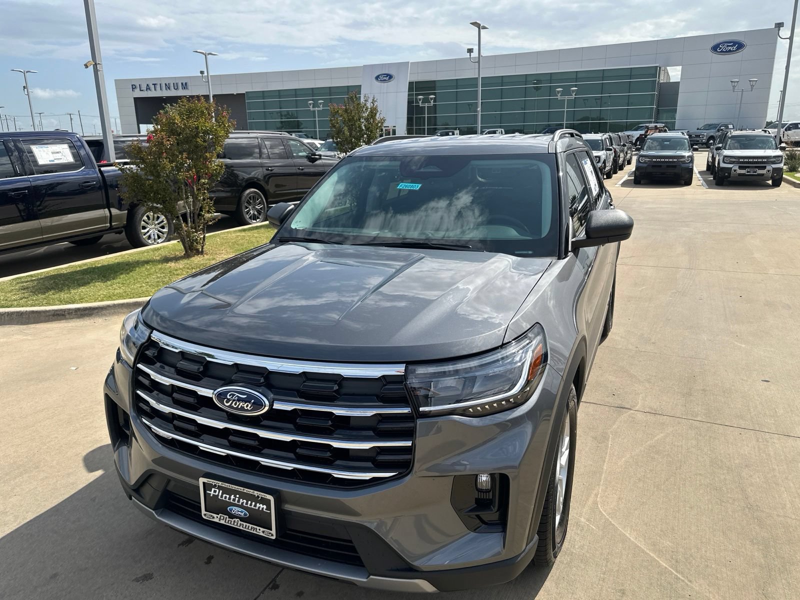New 2026 Ford Explorer Active w/ Active Comfort Package RWD image 26