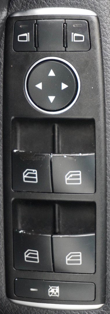 Used 2018 Mercedes-Benz CLA 250 image 31