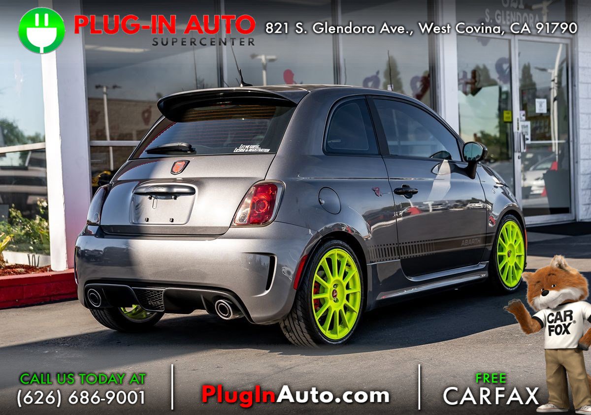 Used 2013 FIAT 500 Abarth w/ Beats Audio Pkg FWD image 7