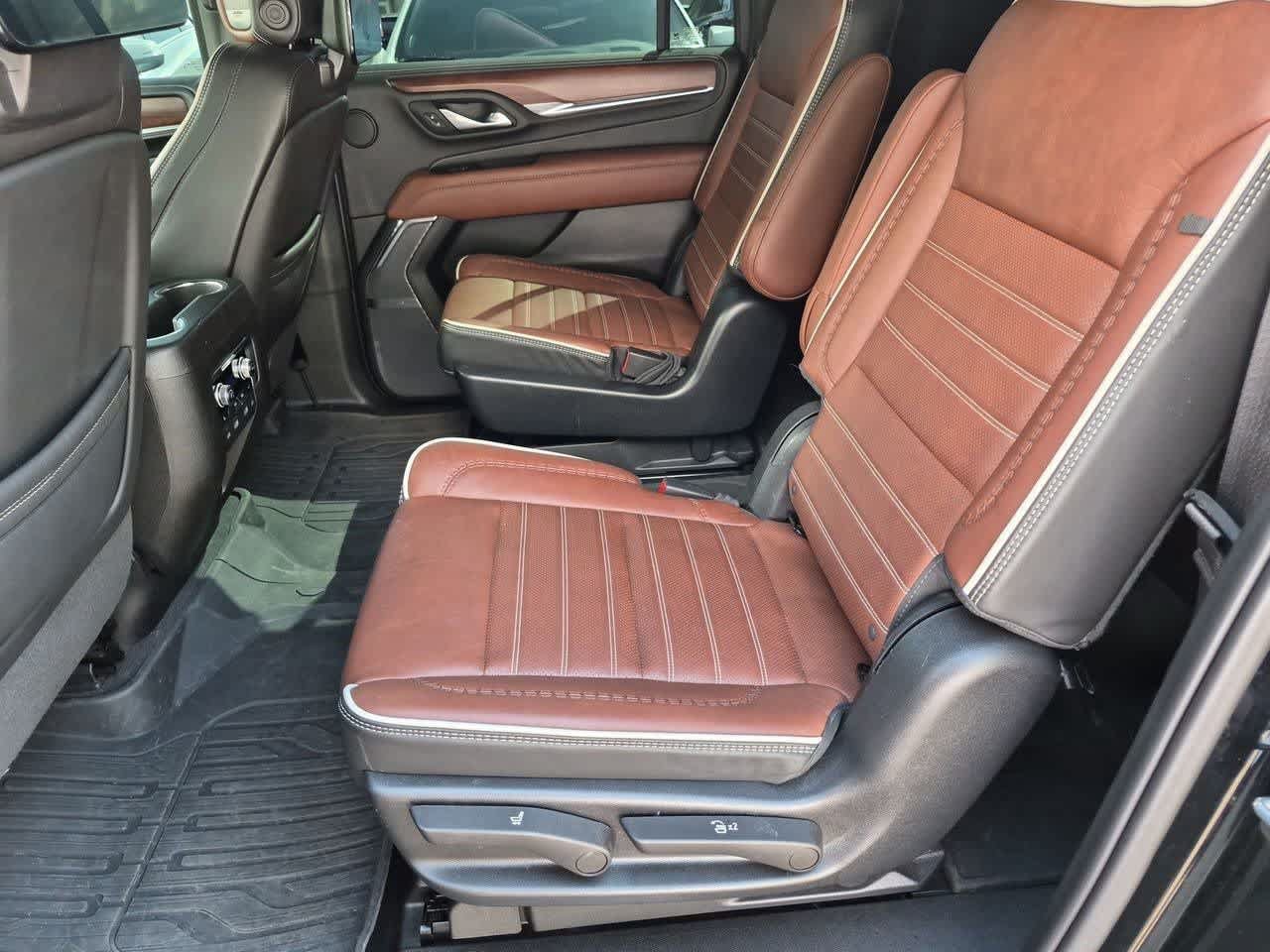 Used 2023 GMC Yukon XL Denali Ultimate AWD/4WD image 20