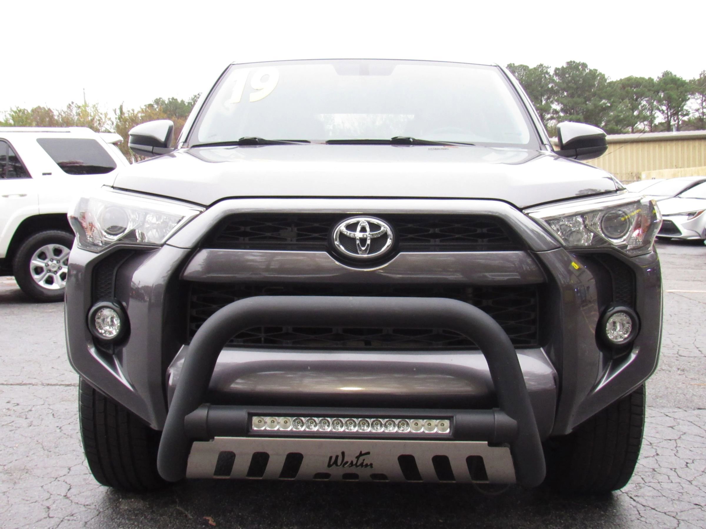 Used 2019 Toyota 4Runner SR5 image 5