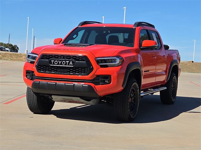 Used 2023 Toyota Tacoma TRD Pro image 3